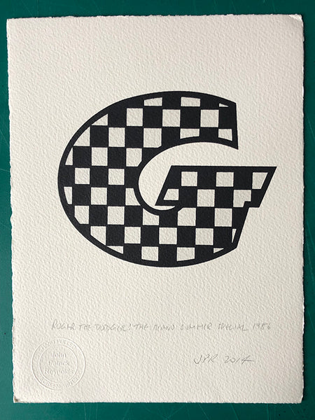 The Beano Letter G (in black and silver)